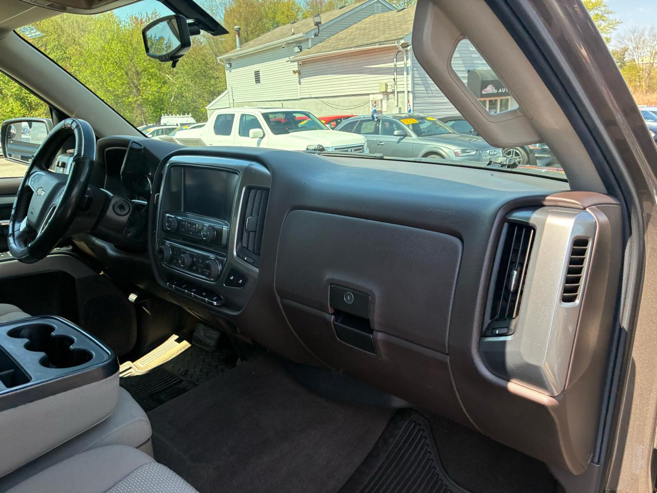 Chevrolet Silverado 1500 LTZ Z71 Crew Cab 4WD 2015