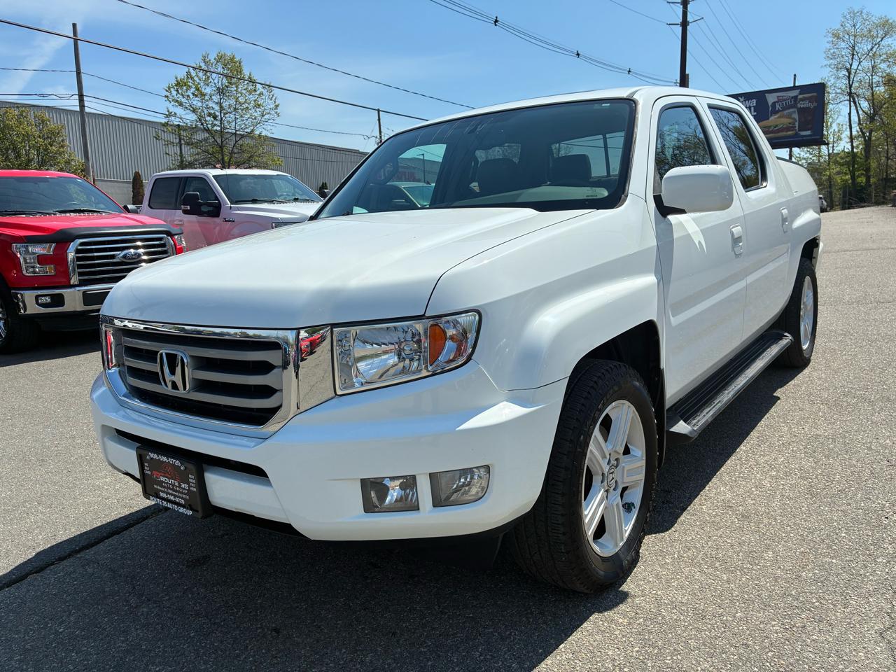 Honda Ridgeline RTL w/ Leather and Navigation 2013