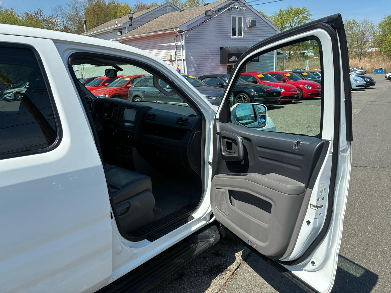 Honda Ridgeline RTL w/ Leather and Navigation 2013