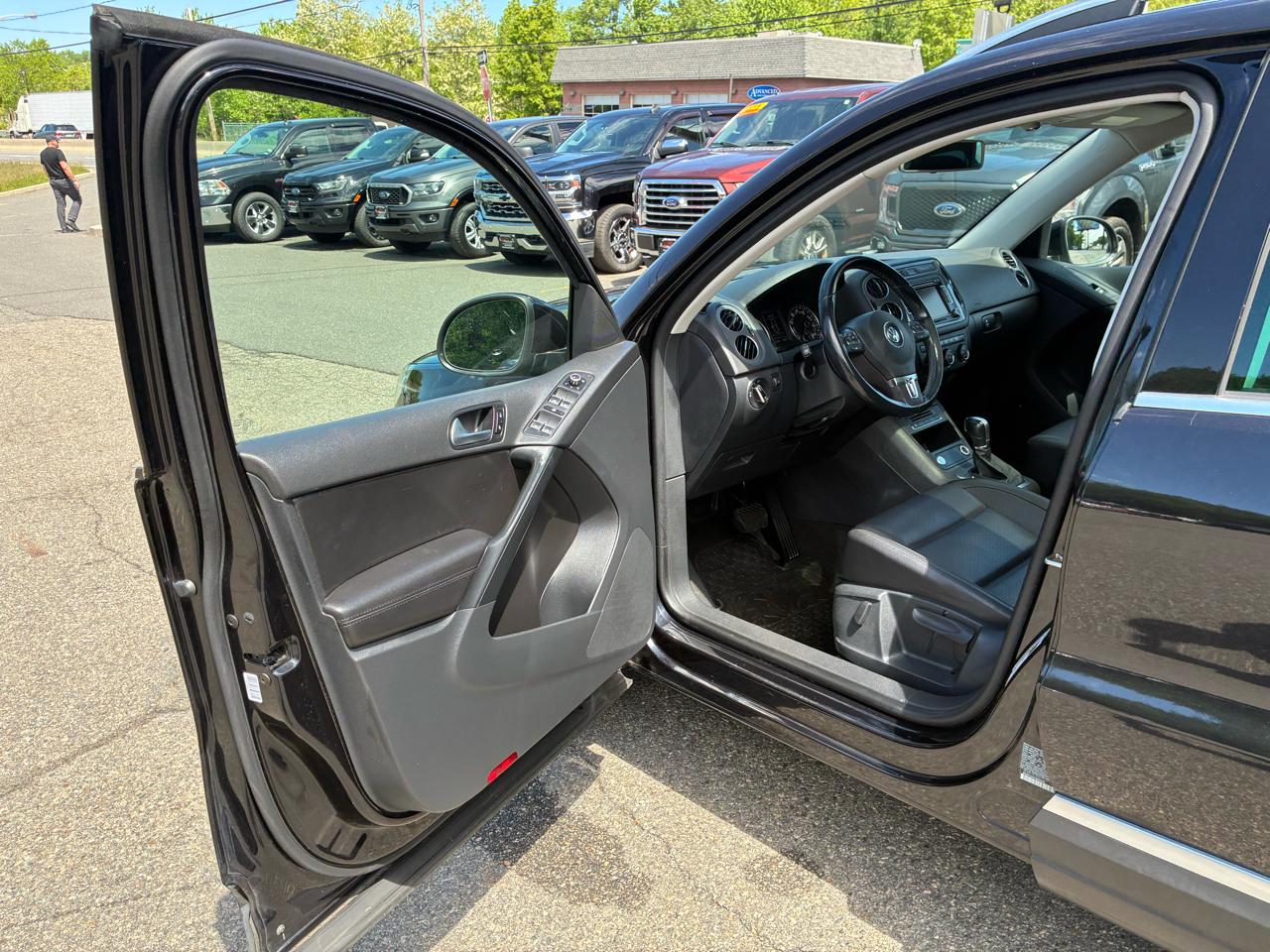 Volkswagen Tiguan SEL 4Motion 2015