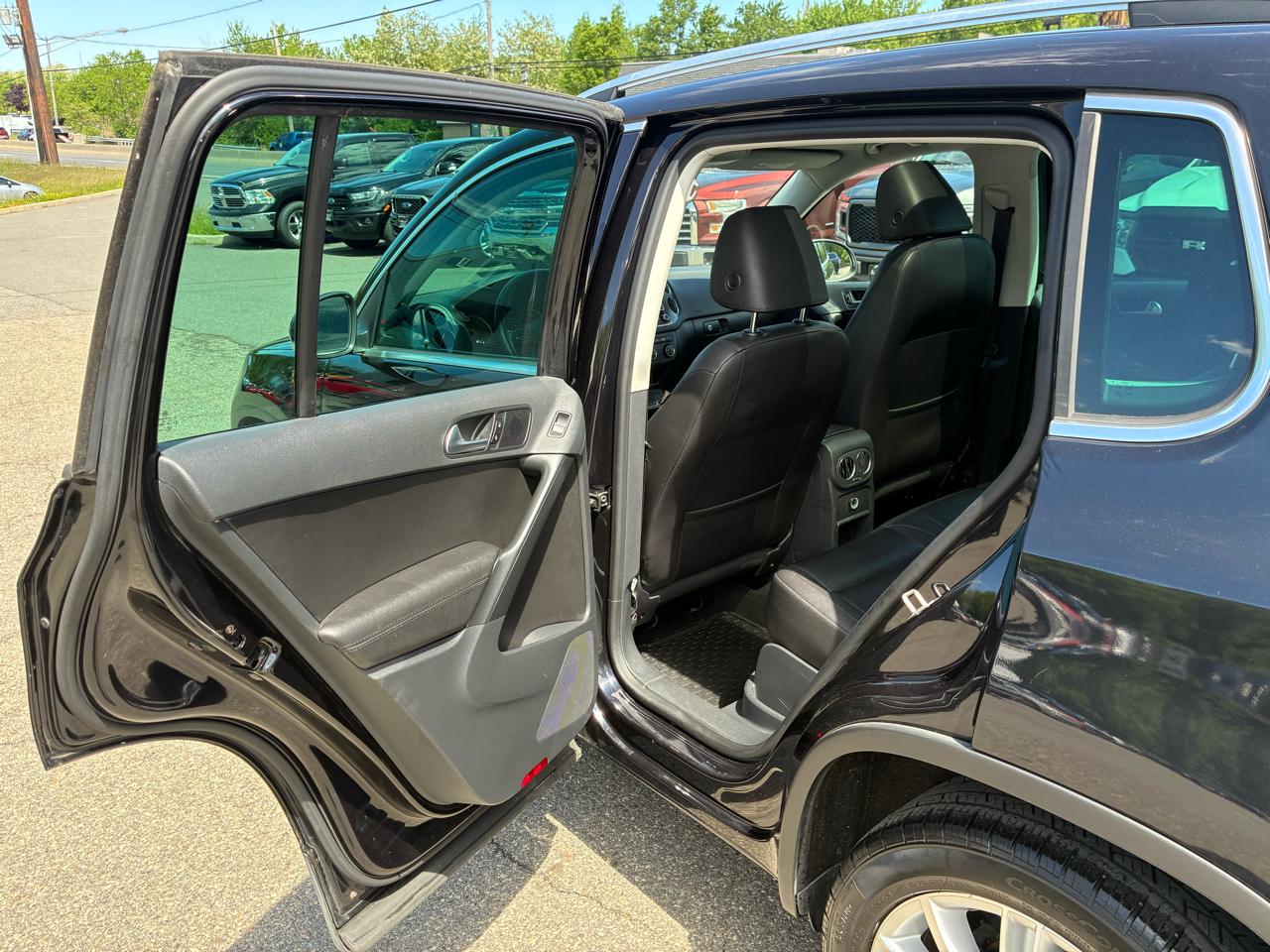 Volkswagen Tiguan SEL 4Motion 2015