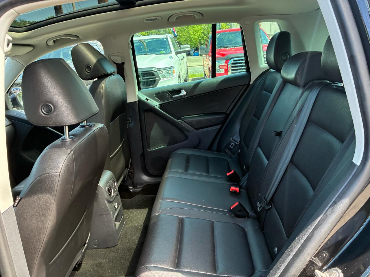 Volkswagen Tiguan SEL 4Motion 2015