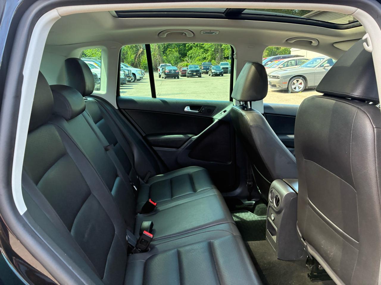Volkswagen Tiguan SEL 4Motion 2015
