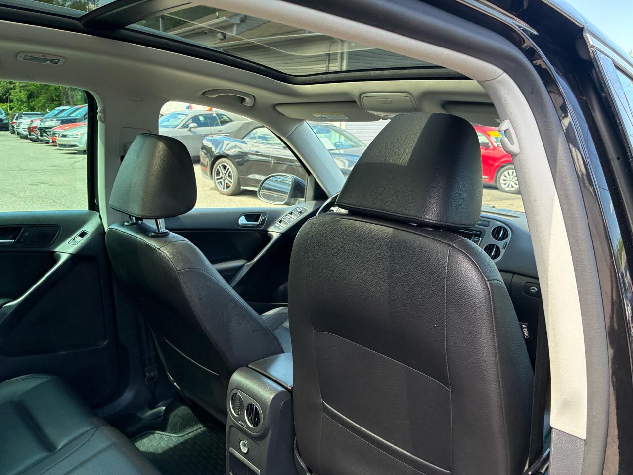 Volkswagen Tiguan SEL 4Motion 2015