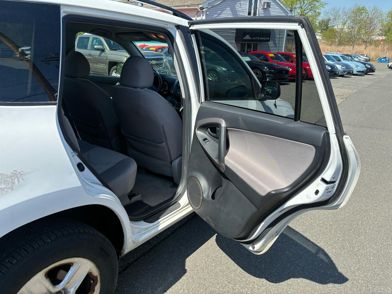 Toyota RAV4 Base V6 4WD 2008