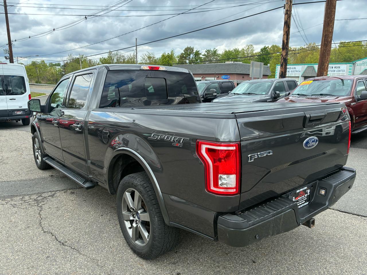 Ford F-150 XLT SuperCrew 6.5-ft. Bed 4WD 2015