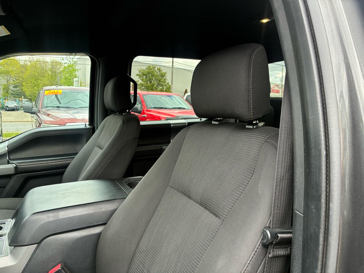 Ford F-150 XLT SuperCrew 6.5-ft. Bed 4WD 2015