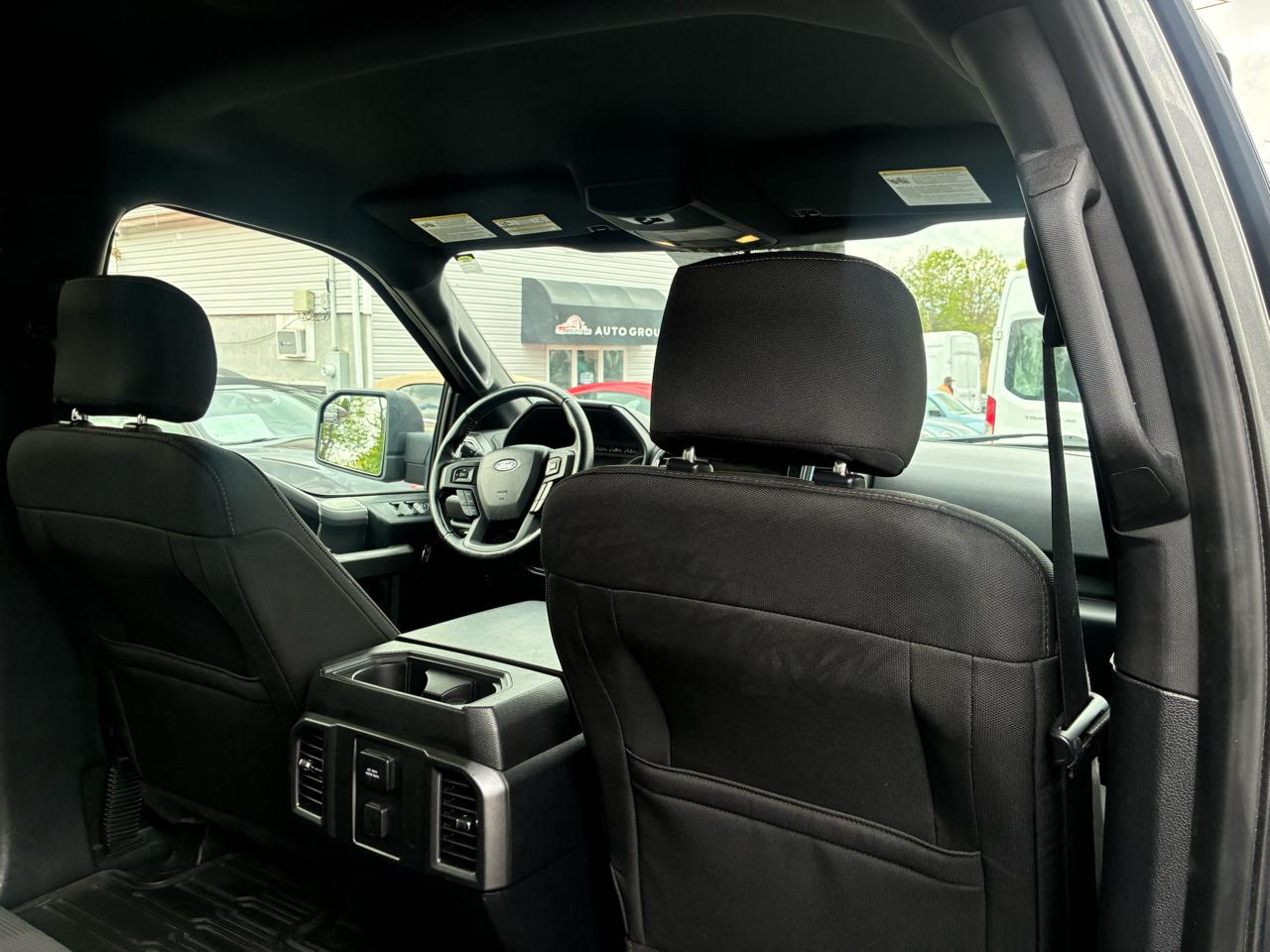 Ford F-150 XLT SuperCrew 6.5-ft. Bed 4WD 2015