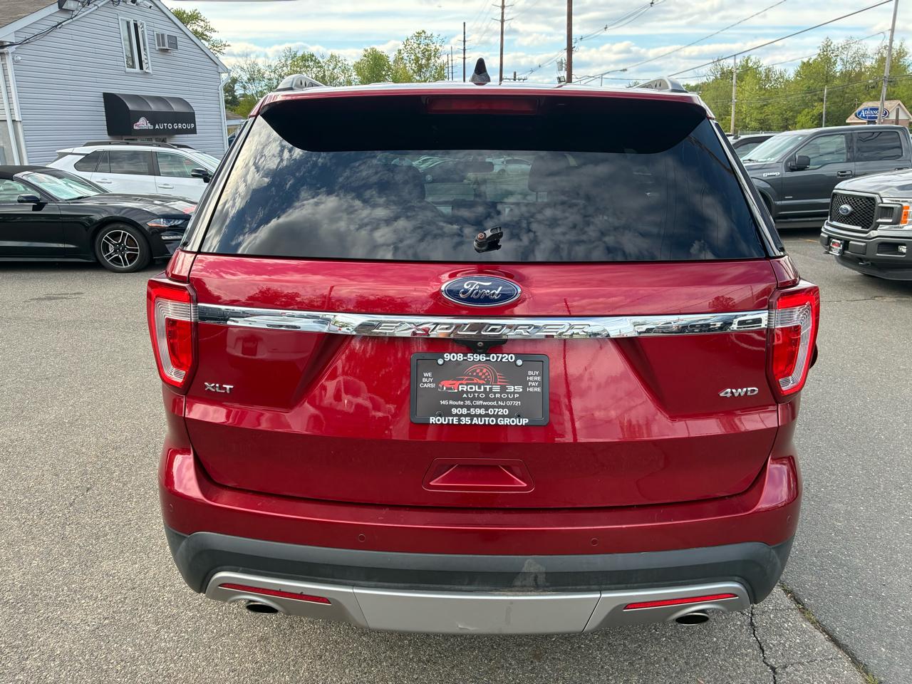 Ford Explorer XLT 4WD 2017