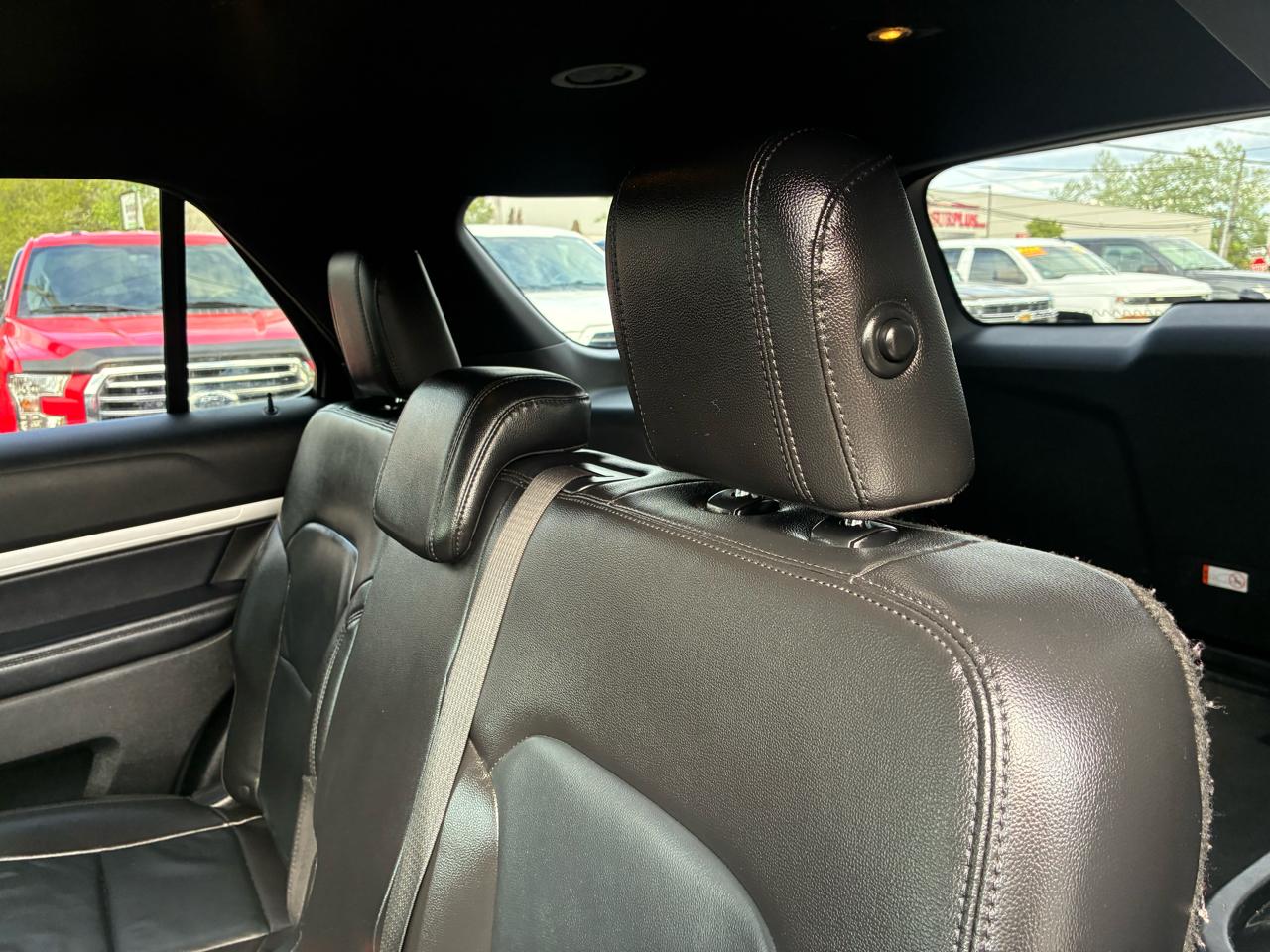 Ford Explorer XLT 4WD 2017
