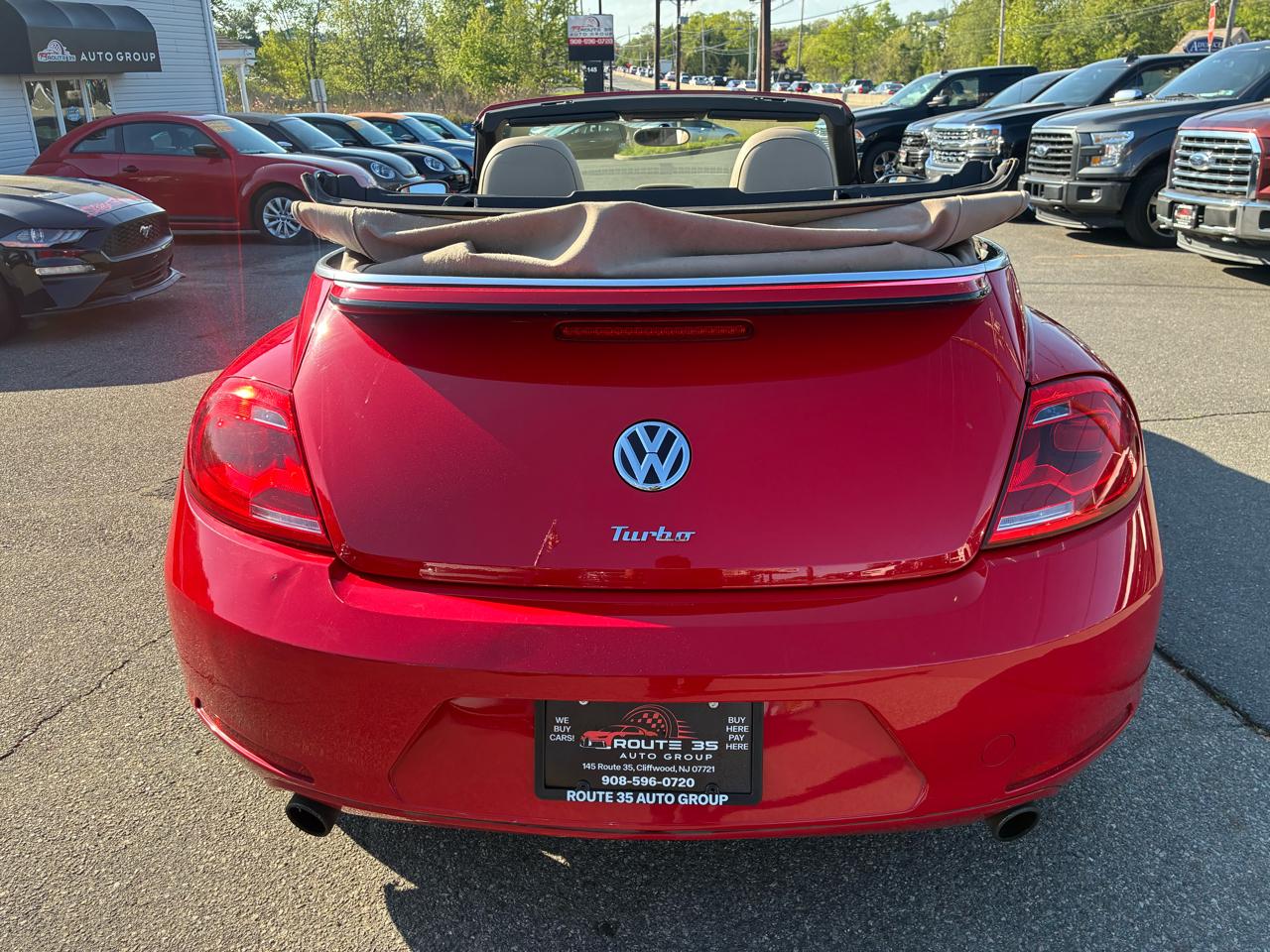 Volkswagen Beetle 2.0T Turbo Convertible 2013
