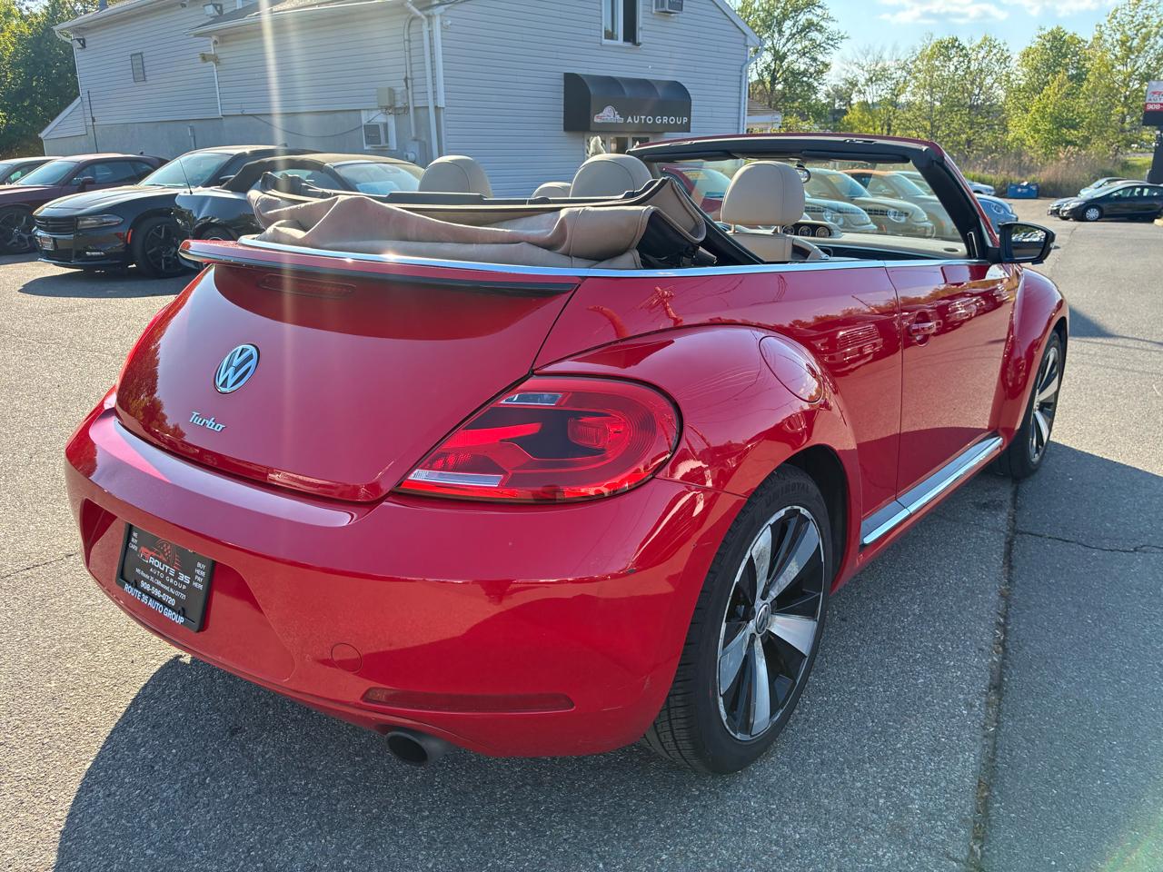 Volkswagen Beetle 2.0T Turbo Convertible 2013
