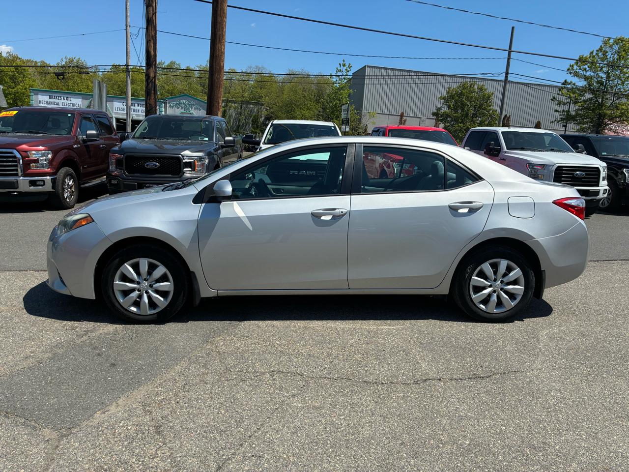 Toyota Corolla LE CVT 2016