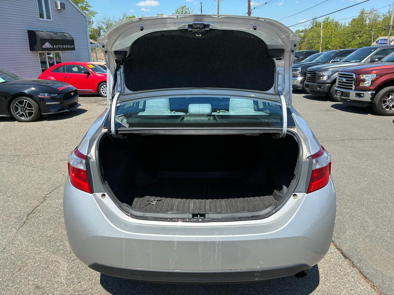 Toyota Corolla LE CVT 2016