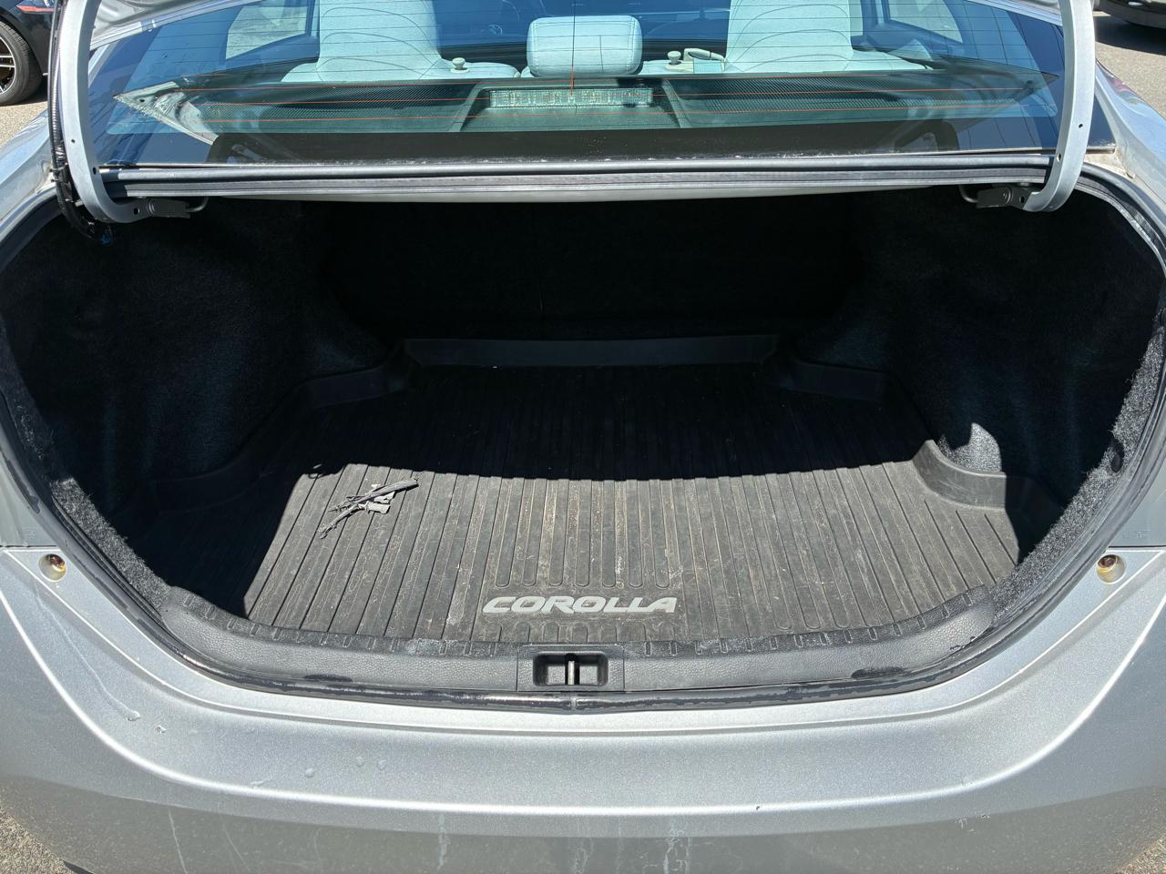 Toyota Corolla LE CVT 2016