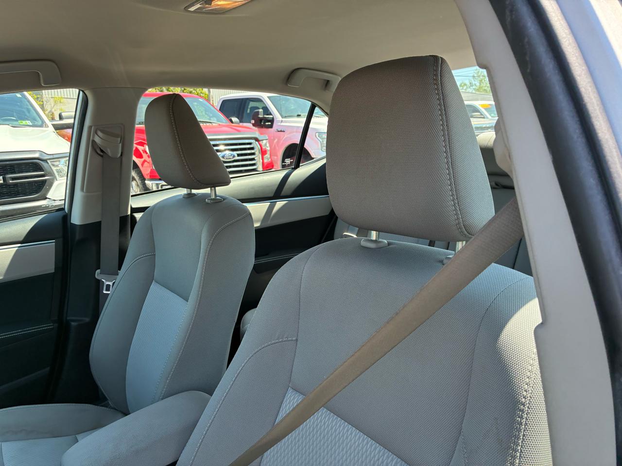 Toyota Corolla LE CVT 2016