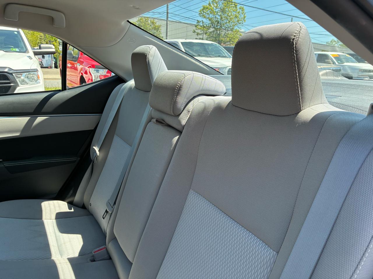 Toyota Corolla LE CVT 2016