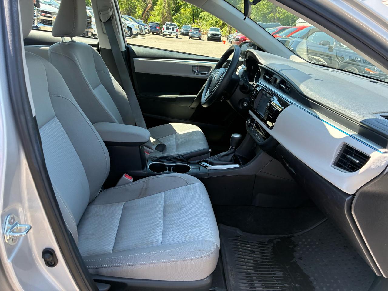 Toyota Corolla LE CVT 2016