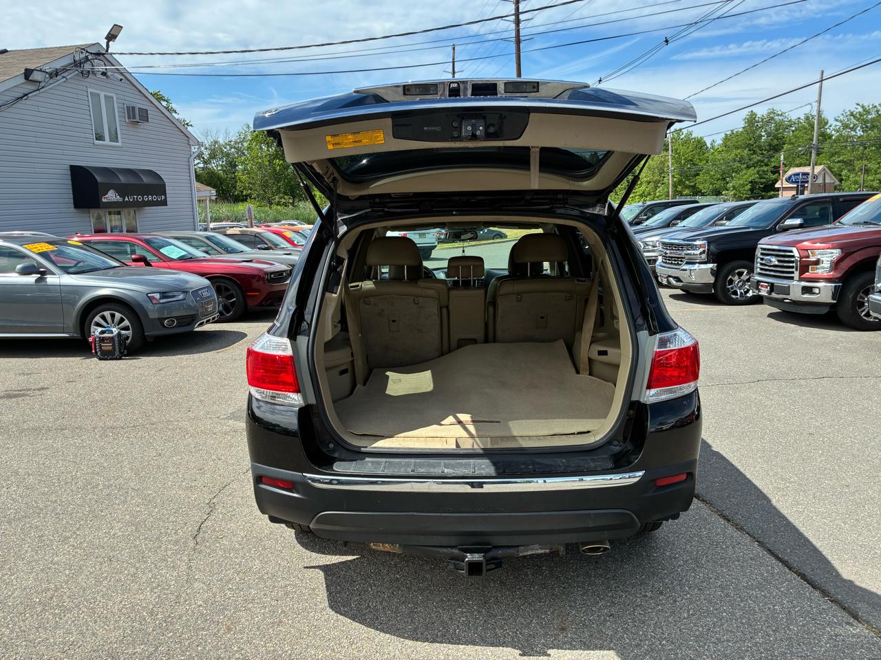 Toyota Highlander Limited 2WD 2012