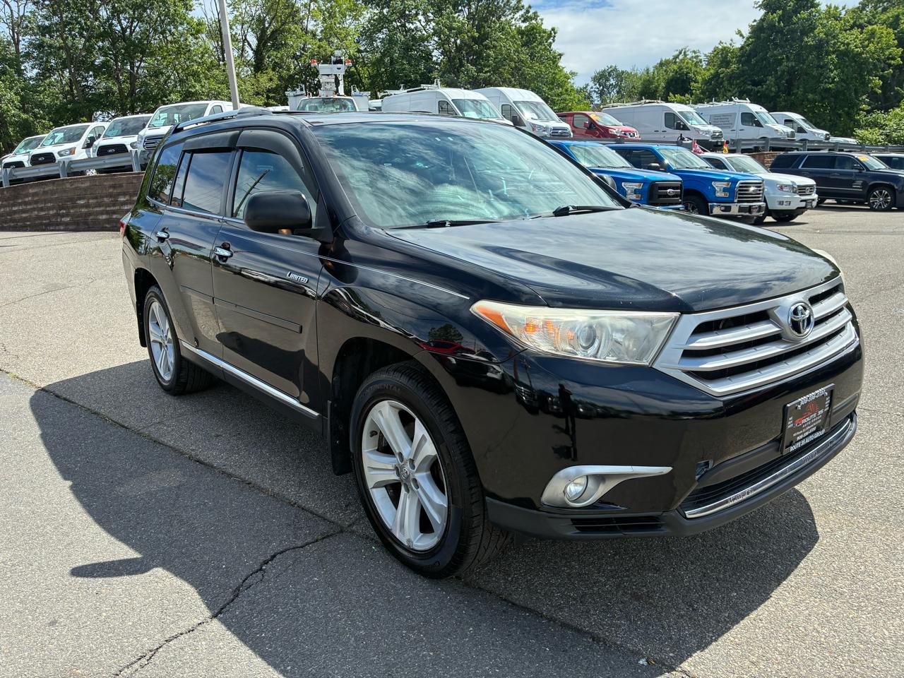 Toyota Highlander Limited 2WD 2012