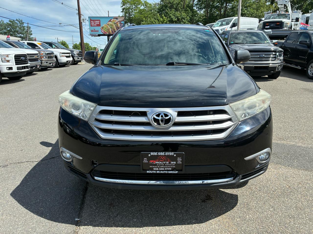 Toyota Highlander Limited 2WD 2012