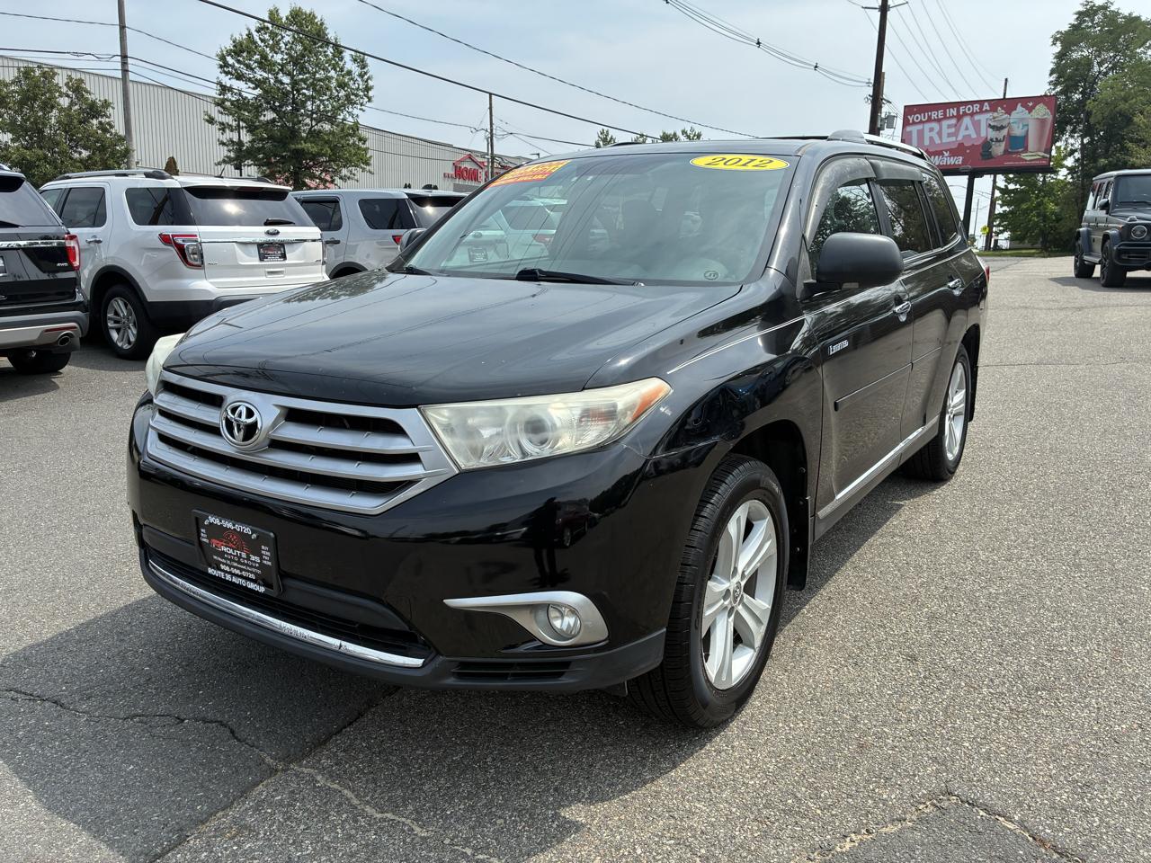 Toyota Highlander Limited 2WD 2012