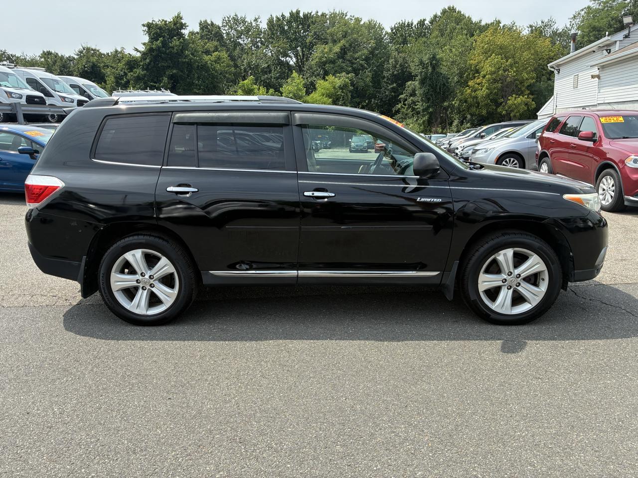Toyota Highlander Limited 2WD 2012