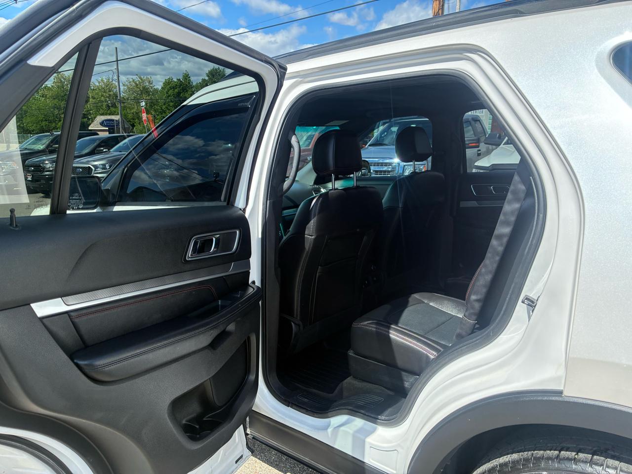 Ford Explorer Sport 4WD 2017