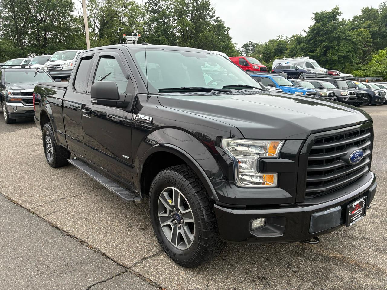 Ford F-150 XLT SuperCab 6.5-ft. Bed 4WD 2015