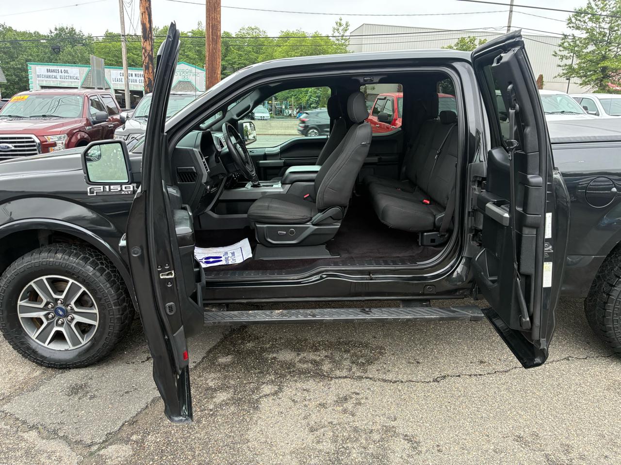 Ford F-150 XLT SuperCab 6.5-ft. Bed 4WD 2015
