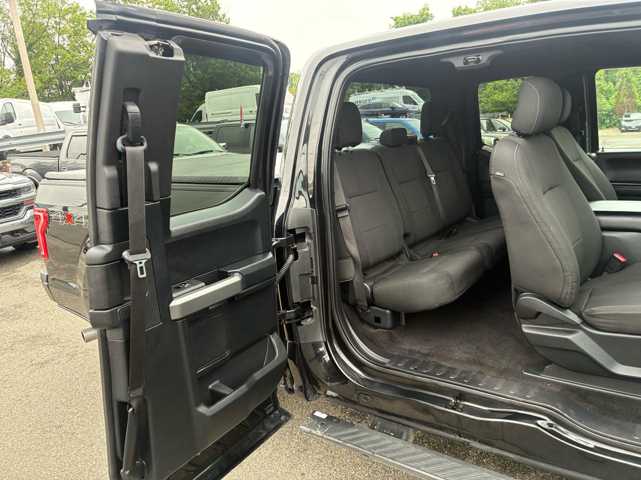 Ford F-150 XLT SuperCab 6.5-ft. Bed 4WD 2015