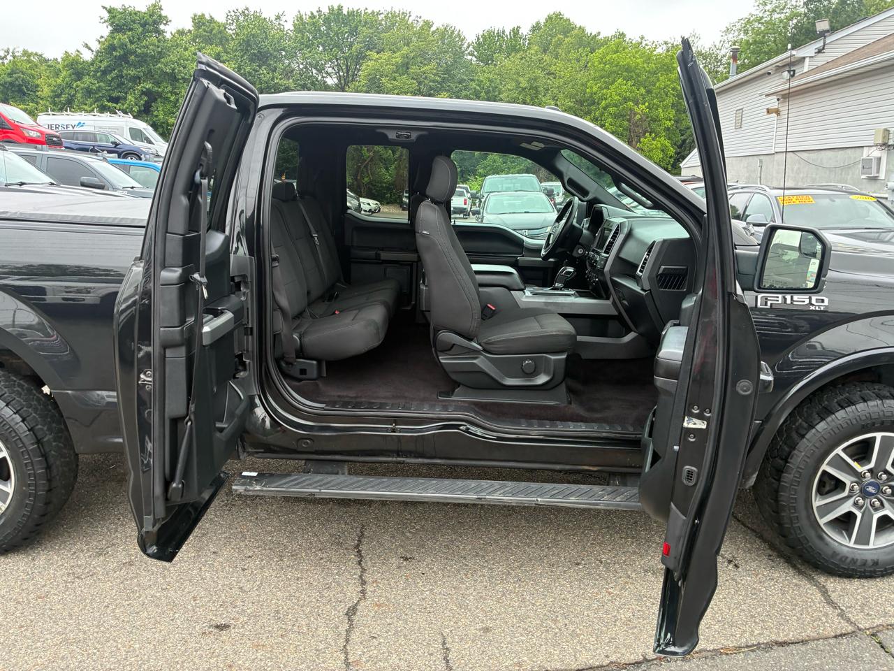 Ford F-150 XLT SuperCab 6.5-ft. Bed 4WD 2015