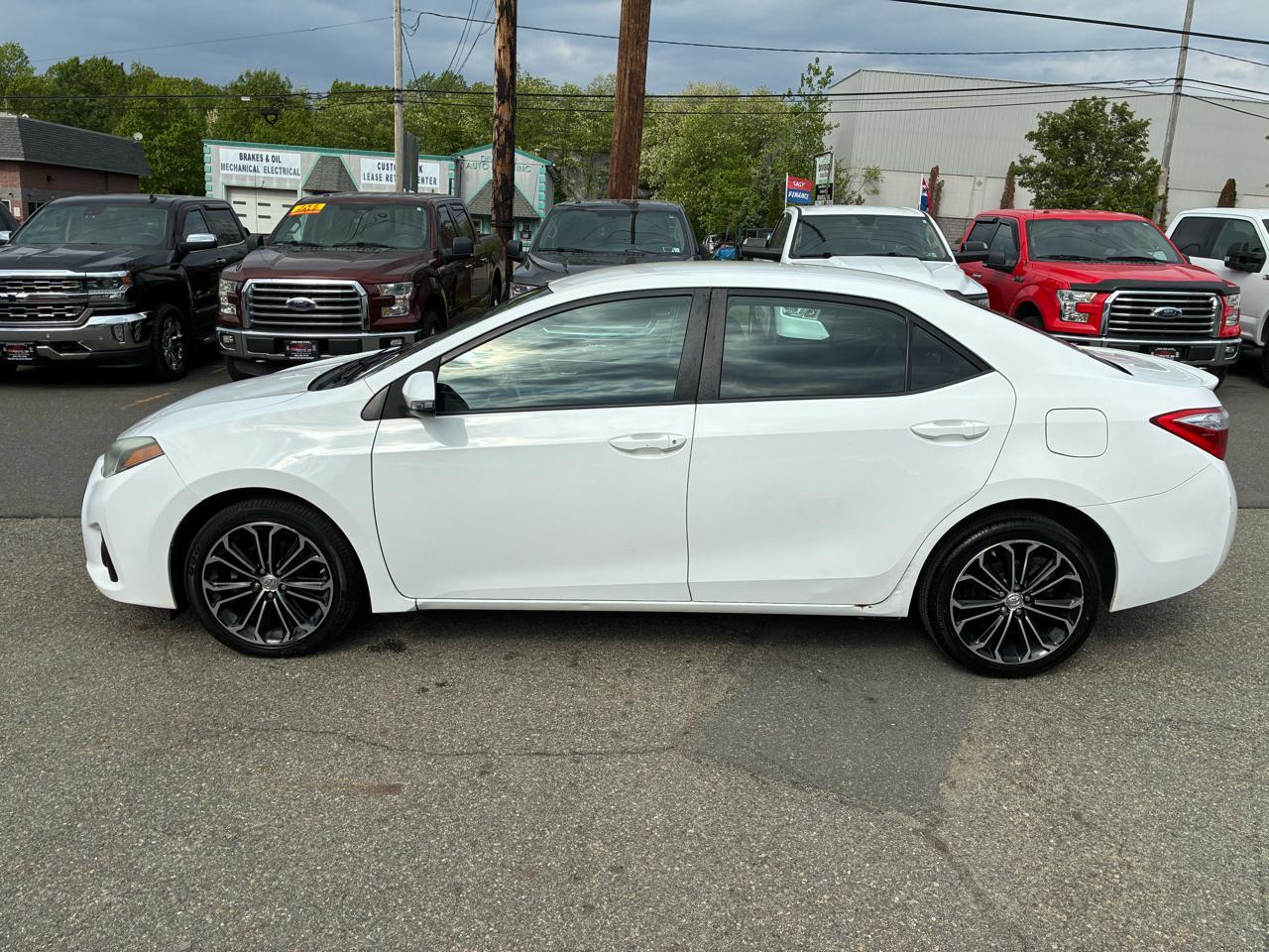 Toyota Corolla S Plus CVT 2015