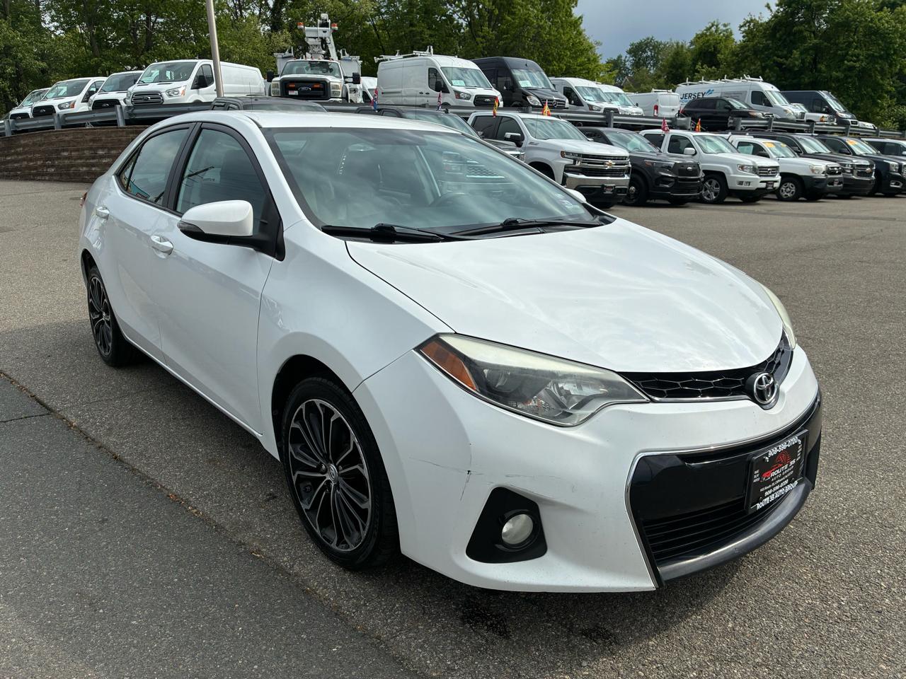 Toyota Corolla S Plus CVT 2015