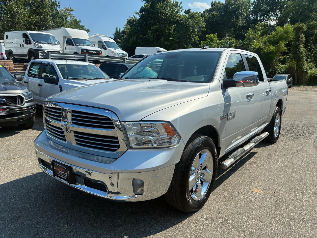 RAM 1500 Big Horn Crew Cab 4WD 2016