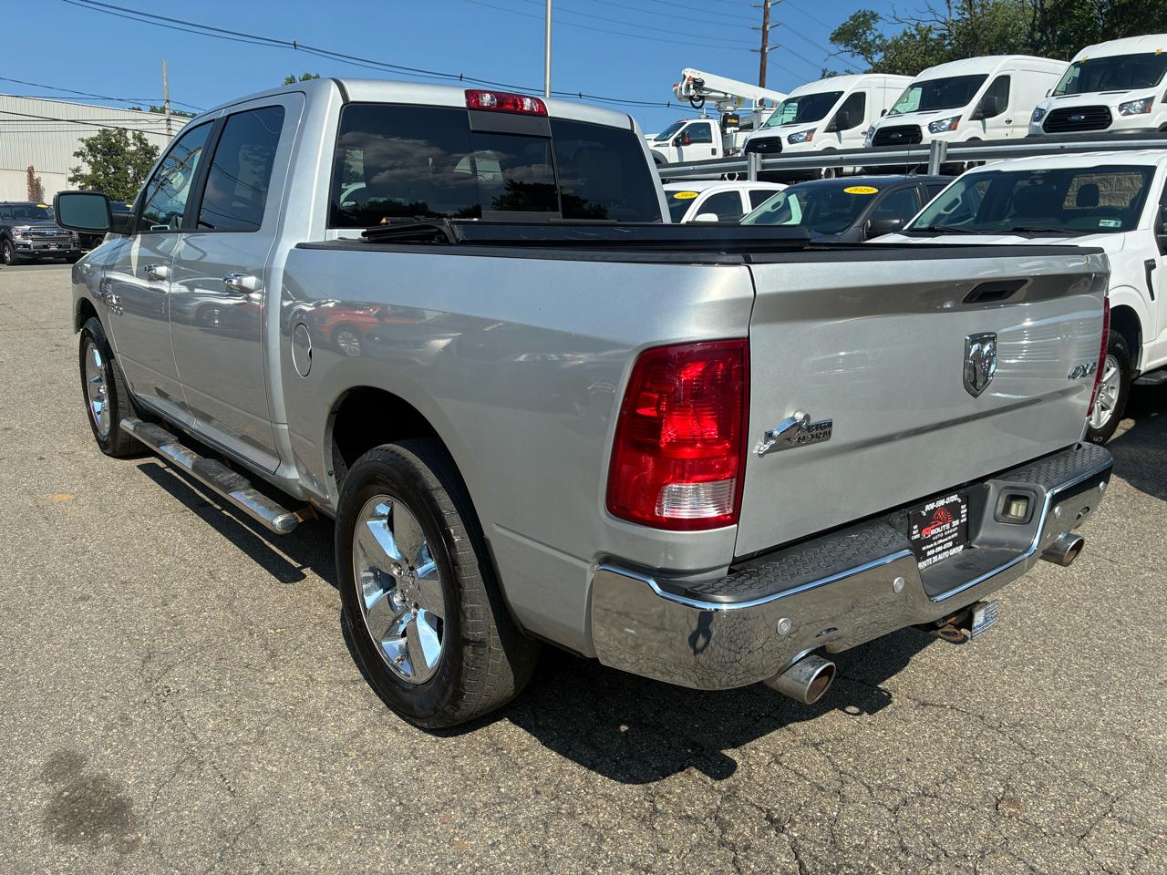 RAM 1500 Big Horn Crew Cab 4WD 2016