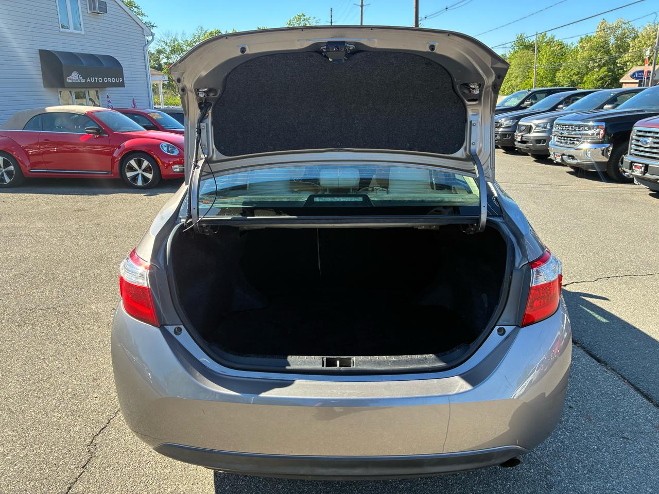Toyota Corolla LE CVT 2016