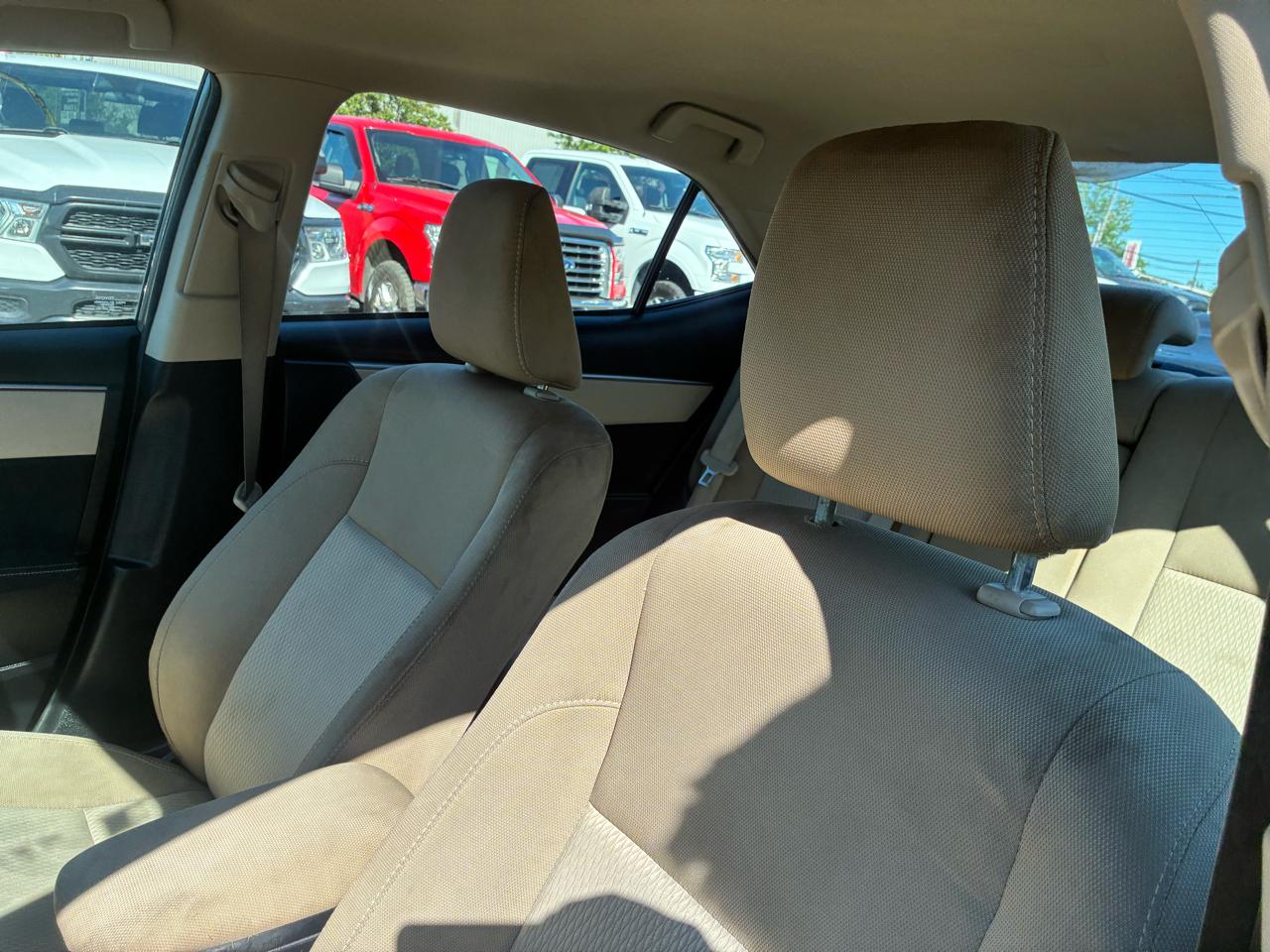 Toyota Corolla LE CVT 2016