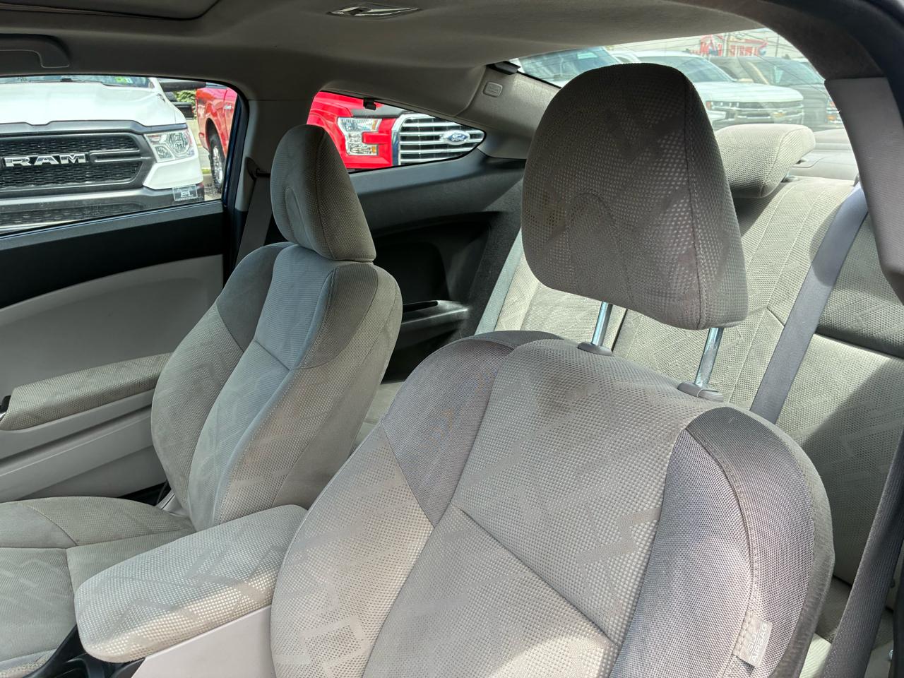 Honda Civic EX Coupe 5-Speed AT 2012