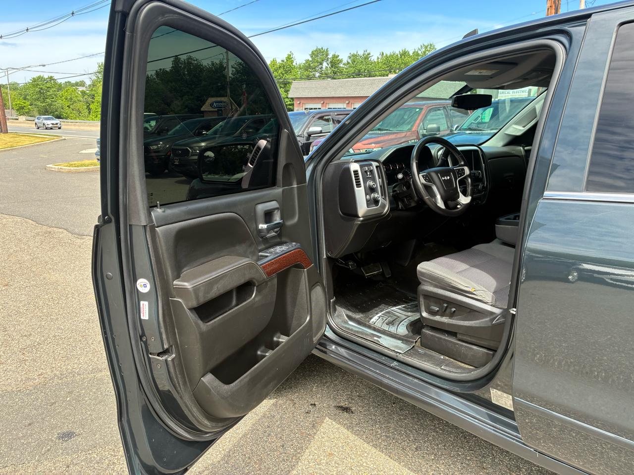 GMC Sierra 1500 SLE Double Cab 4WD 2017