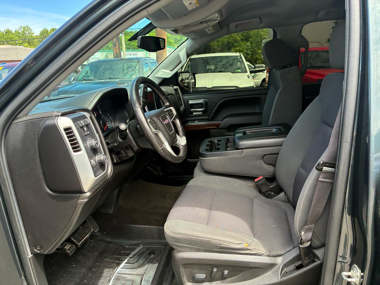 GMC Sierra 1500 SLE Double Cab 4WD 2017
