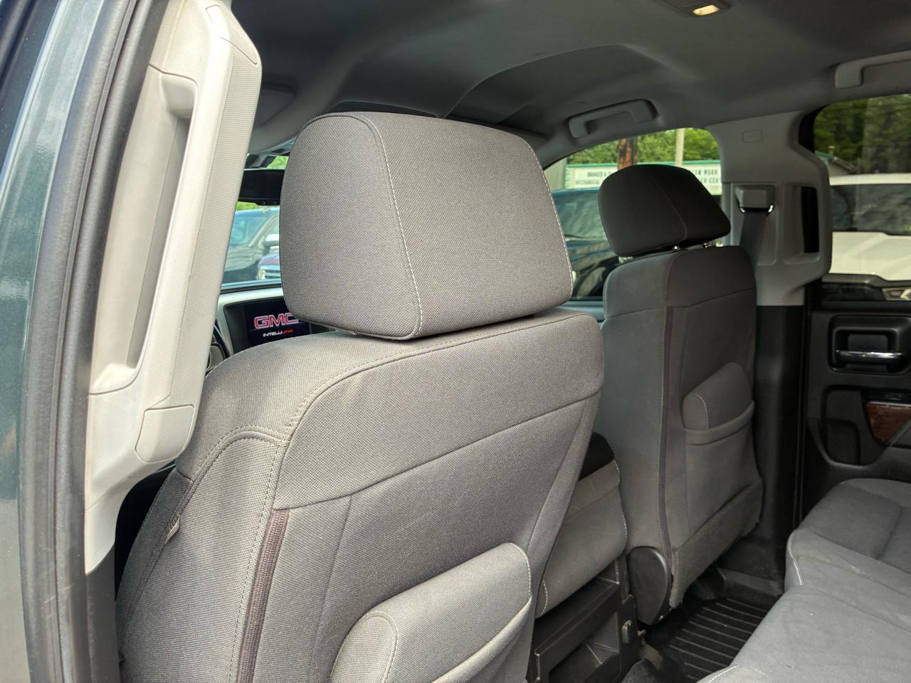 GMC Sierra 1500 SLE Double Cab 4WD 2017
