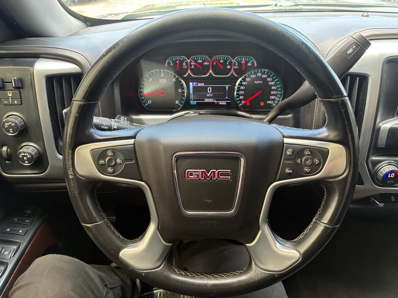 GMC Sierra 1500 SLE Double Cab 4WD 2017