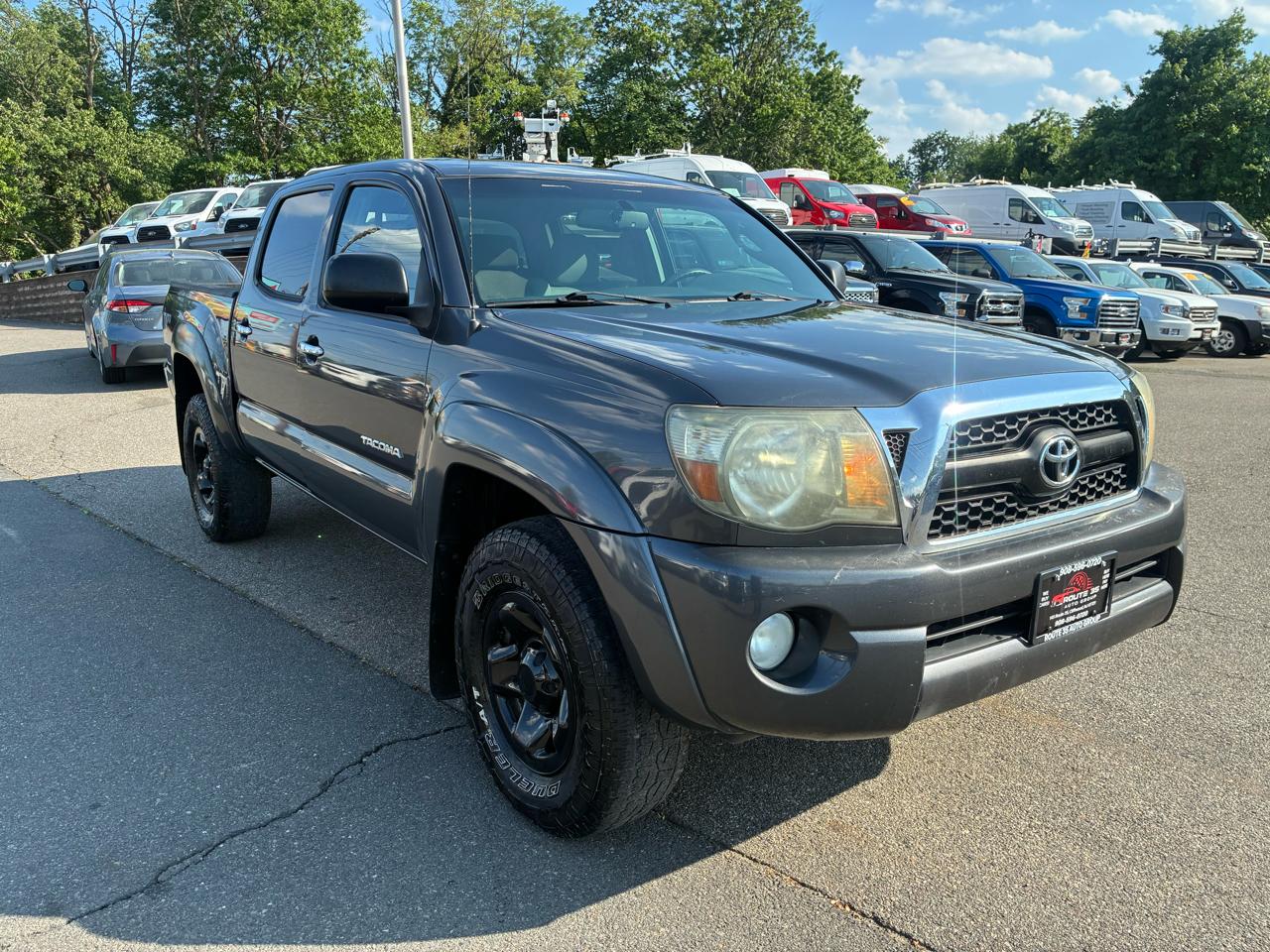 Toyota Tacoma Double Cab V6 4WD 2011