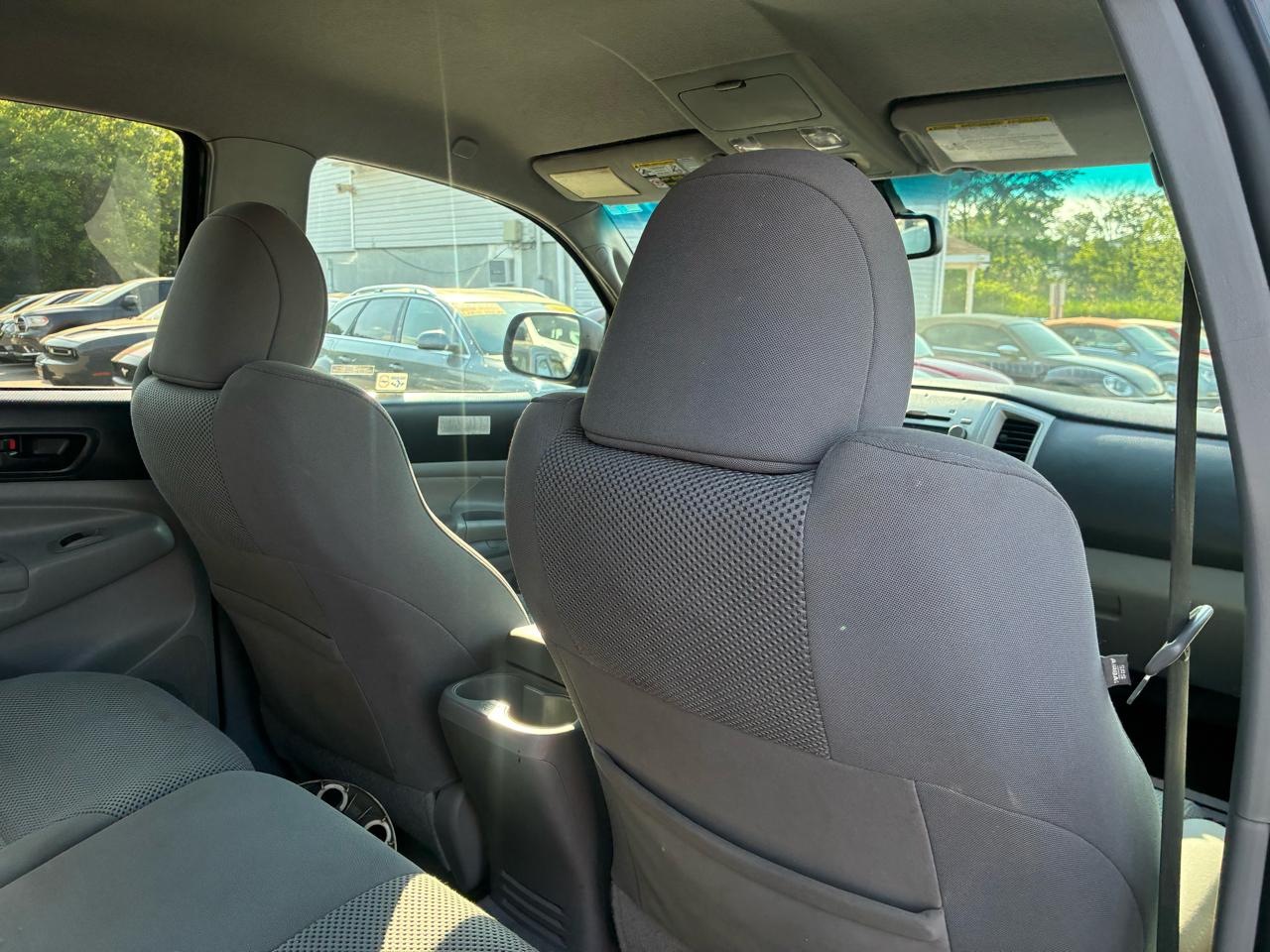 Toyota Tacoma Double Cab V6 4WD 2011