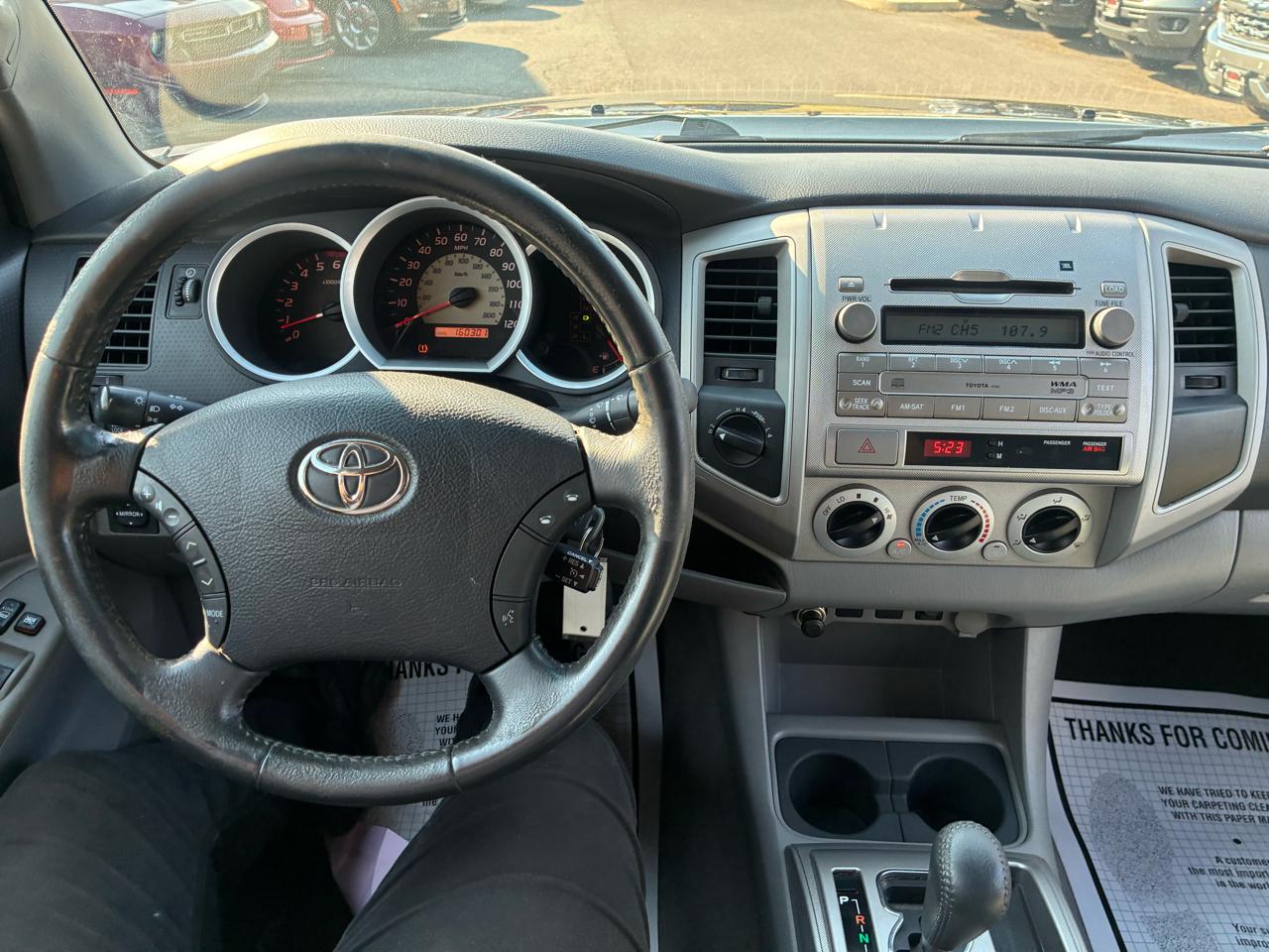 Toyota Tacoma Double Cab V6 4WD 2011