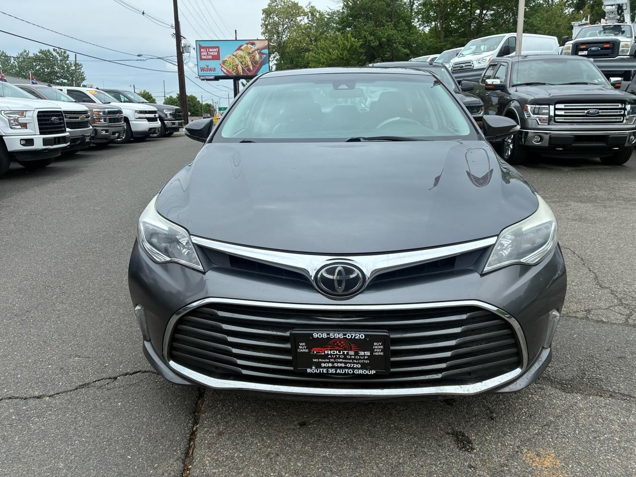 Toyota Avalon XLE 2018