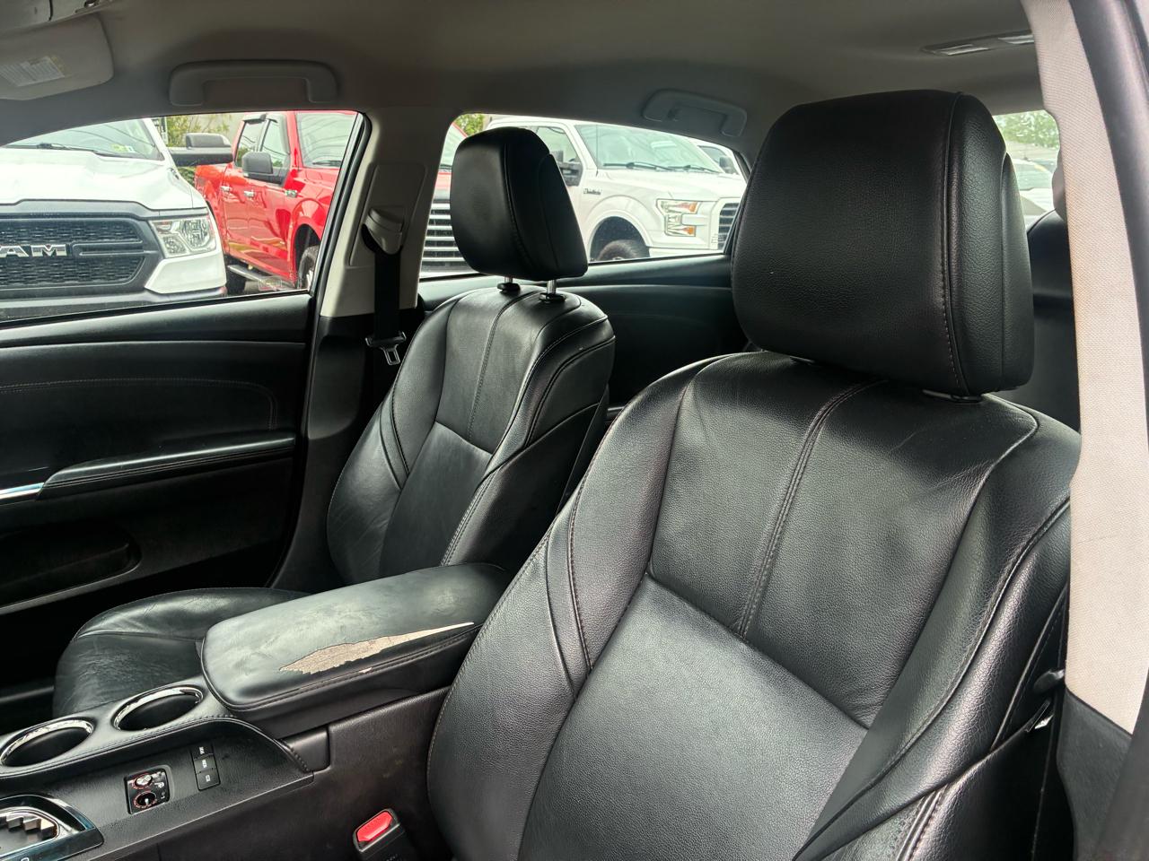 Toyota Avalon XLE 2018
