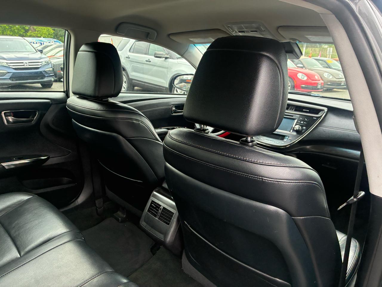 Toyota Avalon XLE 2018