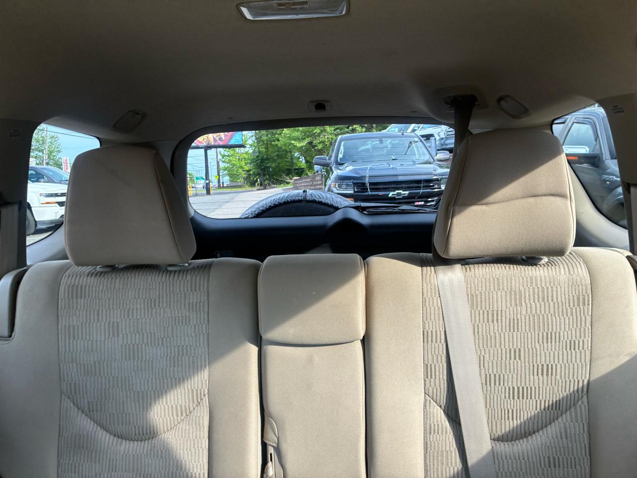 Toyota RAV4 Base I4 4WD 2012